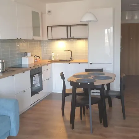 아파트 Apartament Zdrojowy 옐레니아구라